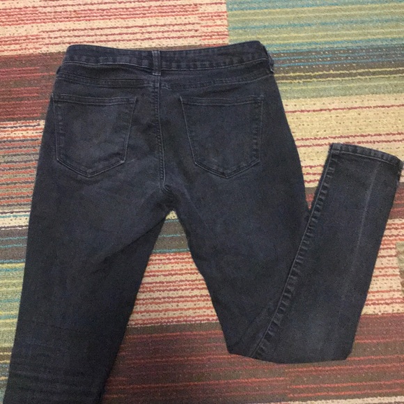 Back to BLACK Skinny Jean - Picture 4 of 5